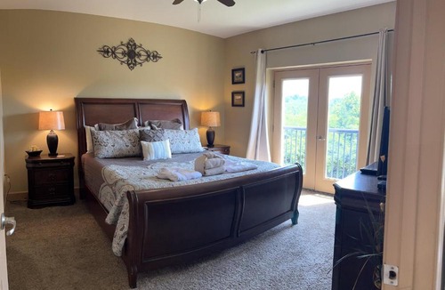 Pigeon Forge Apartment | MVC - Unit 5405 - The WilderNest