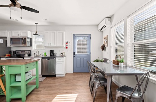 Maxwell House | Nashville Furnished Monthly Rental Home | Dog-Friendly | Parking | Outdoor Area