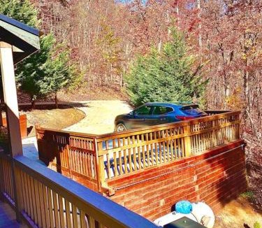 Morganton Villa | Nature is Calling Cabin