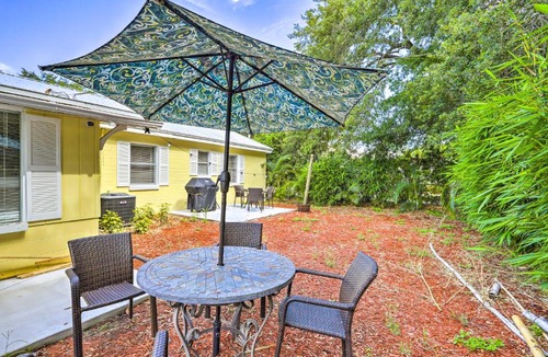 Merritt Island House | Nautical Home Grills, 2 Mi to Cocoa Village!