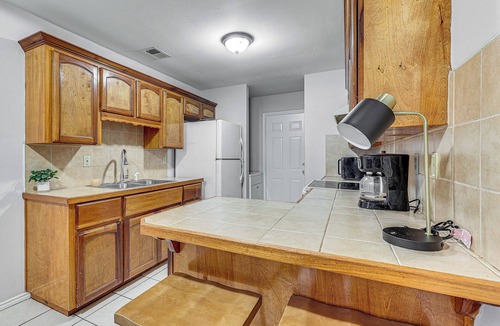 Palmhurst Apartment | Near UTRGV & State Park: Cozy Mission Unit