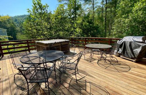 Townsend House | Nestled Inn
