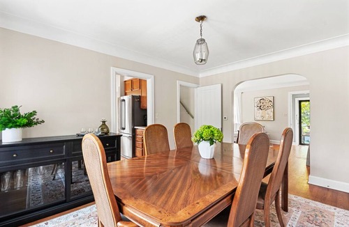 Dicken House | NEW 3 BR, 5 Bed Tudor <1 Mile to The Big House