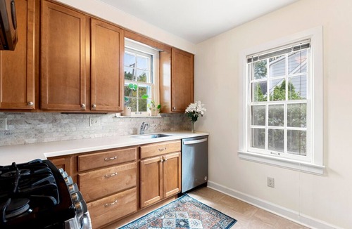 Dicken House | NEW 3 BR, 5 Bed Tudor <1 Mile to The Big House