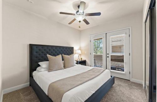Reno/Tahoe Airport Apartment | NEW Chic 2BR Stay with Heated Pool Gym & Mini Golf