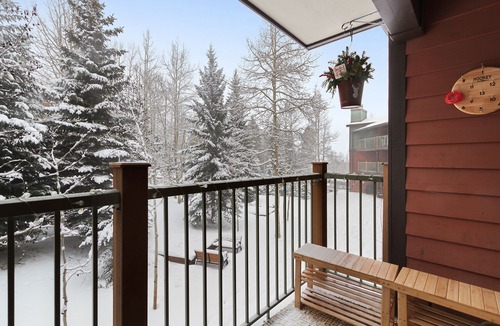 Historic District Condo | *New Listing* Remodeled Breckenridge condo, 1 block to historic Main St!