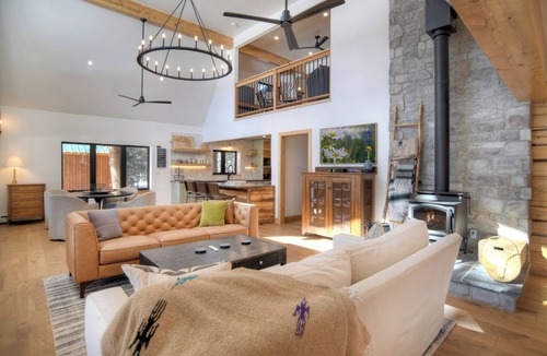 Rio Vista Estates House | New Listing! Riverfront Retreat | Mountain Views | Large Deck | Golf or Ski