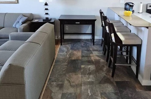Maryville Apartment | New Modern 2 BR in Excellent Location (201)