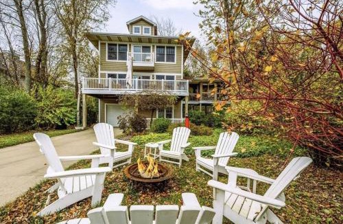 Miami Park House | Newly Available Lakefront Retreat; Private Beach Access