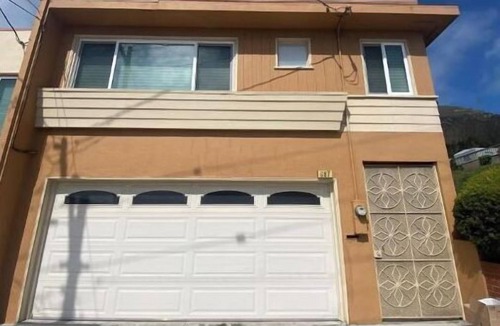 Daly City House | (:Newly Cozy 4 Beds and 2 baths Unit for you:)