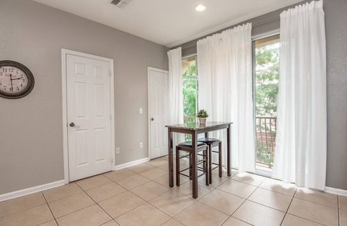 Florida Central Atlantic Coast House | Newly Updated Townhome, Sleeps 10 *FREE Vista Cay Resort Access*