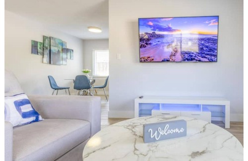 Melaleuca Gardens House | Next to FLL Airport/7min FLL Port Everglades