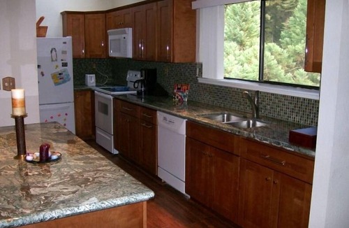 Incline Village Condo | Nicely Updated Condo Across From Hyatt!