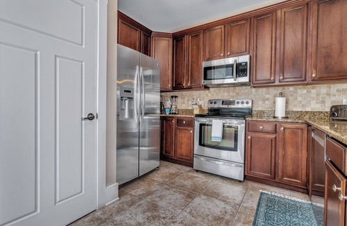 Windy Hill House | North Beach Resort- Fresh clean home- walk to ocean, resort pools, lazy river!