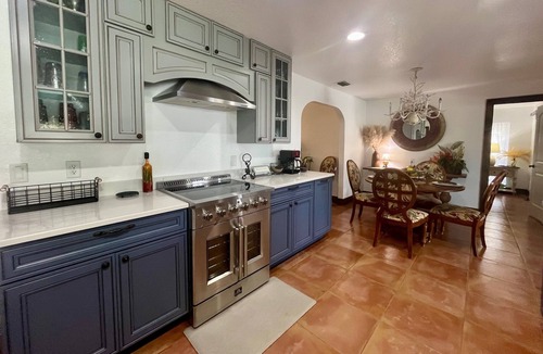 Crystal Shores House | nRemodeled and Ready for Guests. Amazing Central Location! Pool-Dock-Kayaks-Pets