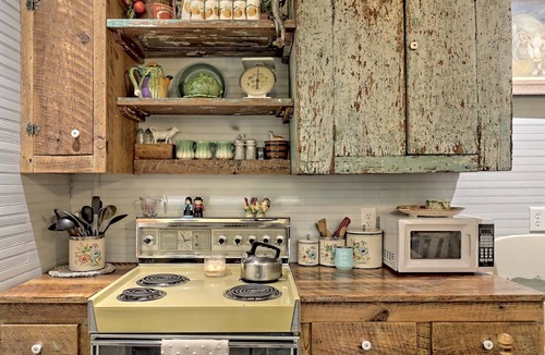 Clayton House | nThe Garden Cottage – A Storybook Retreat in the North Georgia Mountains