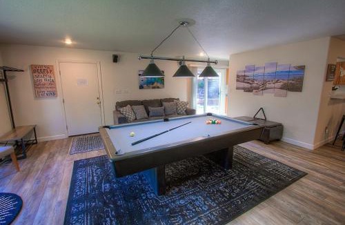 Lincoln Park House | NVH0823 - Sadies Hustle home