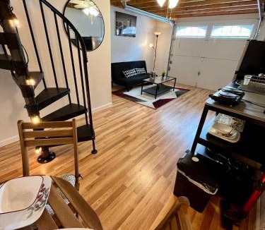 North Bergen House | NYC-Style Loft with Secret Entrance - Just 6 Miles from Times Square