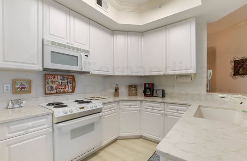 Amelia City Condo | Ocean Place Condo with Direct Access to the Beach by RedAwning