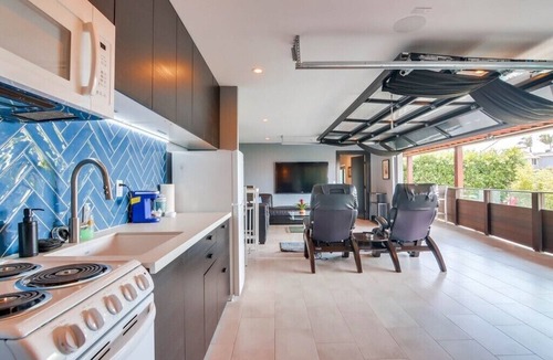 Sunset Cliffs House | Ocean/Sunset Views, Modern, Sunset Cliffs/Point Loma near OB, PLNU, Thurs Club