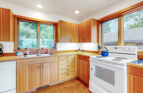 Neskowin House | Ocean View Home with Two Decks, Beach Access, & Cozy Fireplace