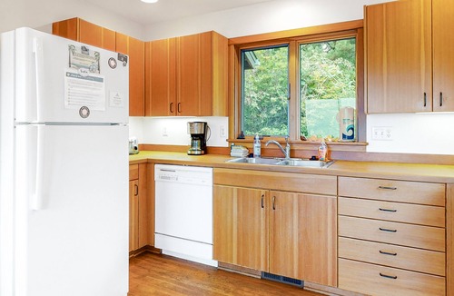 Neskowin House | Ocean View Home with Two Decks, Beach Access, & Cozy Fireplace