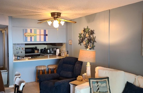 Windy Hill Condo | OCEANFRONT MAY WEEKLY RATES 45% OFF OF JUNE RATES. MAY 31 -JUNE 6 30% OFF .