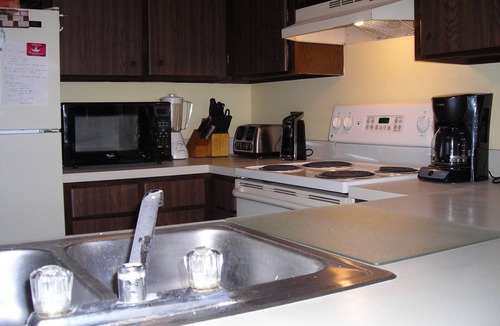 Windy Hill Condo | OCEANFRONT MAY WEEKLY RATES 45% OFF OF JUNE RATES. MAY 31 -JUNE 6 30% OFF .