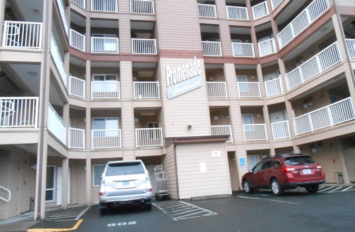 Seaside Condo | Oceanfront unobstructed view, close to town - perfect for families