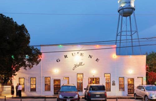 Gruene Apartment | Old Mills Resort OM A8