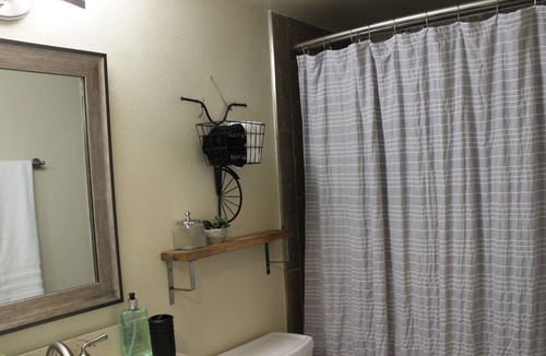 University Park Condo | Old town beauty