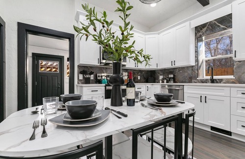 University Park House | Old Town Retreat w/Hot Tub – Steps from CSU!