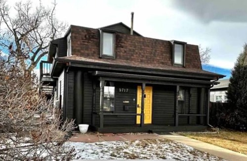 Arvada Apartment | Olde Town Loft-Like 2bed/1bathnn
