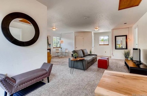 Arvada Apartment | Olde Town Loft-Like 2bed/1bathnn