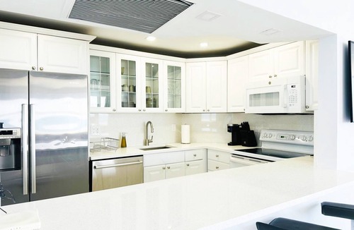 Galt Mile Condo | On the B.E.A.C.H-Ocean/Beach Front-Balcony- Renovated-Views from every window!