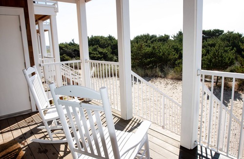 Rockaway Beach House | On the Beach! 3 King Beds, Wi-Fi, Luxury Townhome, Rockaway Oasis!