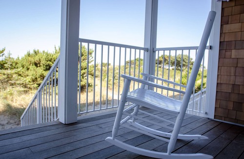 Rockaway Beach House | On the Beach! 3 King Beds, Wi-Fi, Luxury Townhome, Rockaway Oasis!
