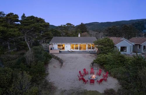 Rockaway Beach House | On The Rocks