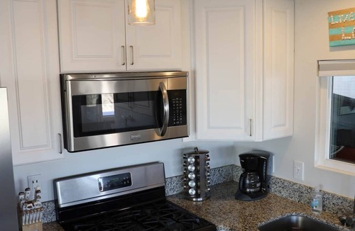 Needles House | On The Water in Havasu. 2 beds.