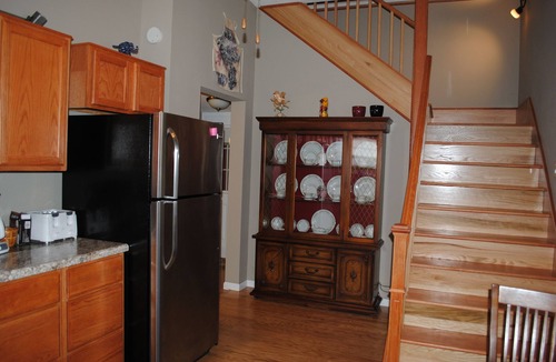 Alto Pass House | On the Wine Trail - Minutes to Giant City, Shawnee Forest, SIU - Amazing Shower
