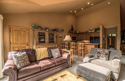 Peak 9 House | One Breckenridge Place 32 by Great Western Lodging