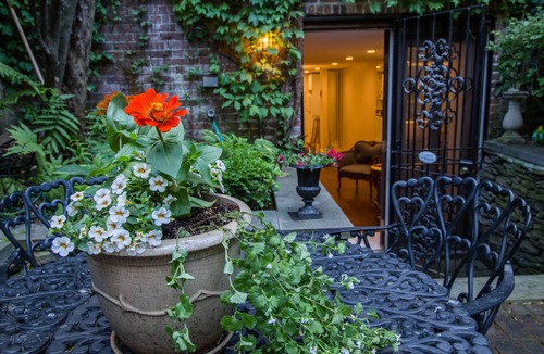 Columbus Apartment | One Such Boston Gem w Pvt Garden