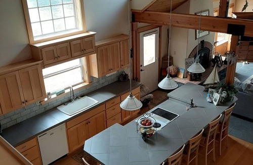 Nehalem House | Otter Run Nehalem River - on the banks of the Nehalem River near ocean beaches