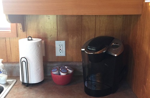 Byrdstown Cabin | Overlooking a Slice of Heaven Near Dale Hollow Lake - Unit A - Pet Friendly