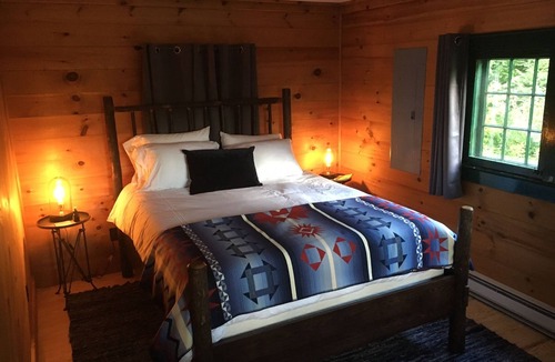 Keene House | Owl’s Landing Cottage is located high up in the foothills of the Sentential Mountain Range in scenic Keene NY, "Heart of the High Peaks."