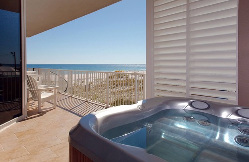 Ono Island Condo | Paradise 202w 'Newer, Nicer, Better!' View our HD virtual tour & 5-Star Reviews!