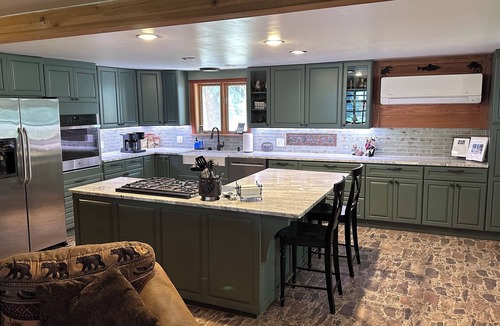Bayfield House | Peaceful Nostalgic Mountain Home Memories in the beautiful Vallecito Valley!