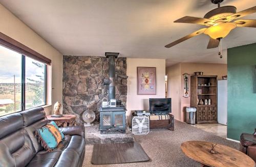 Springerville House | Peaceful Ranch Cabin, 3 Mi to Becker Lake!