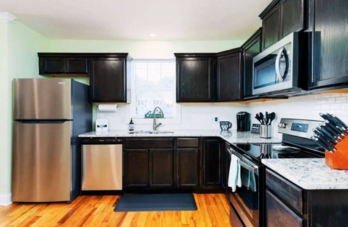 Cayce House | Peaceful Vibes near the riverwalk, USC & Ft Jack