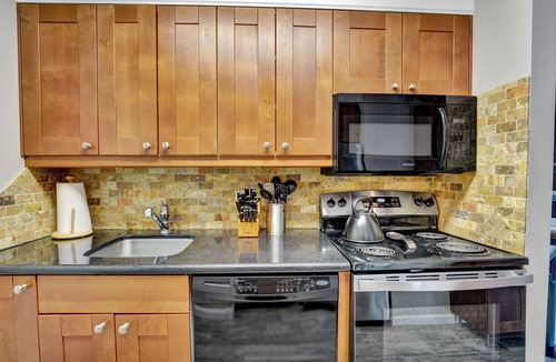 Clymer Condo | Peek 'N Peak-Golf & Ski-Affordable Rates, Minutes to SkiLift & Aerial Course
